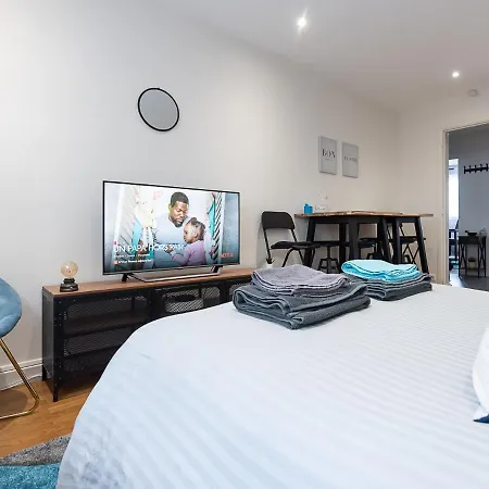 Le Valles - Hypercentre Parking Gratuit Wifi Netflix Amazon Prime Apartamento